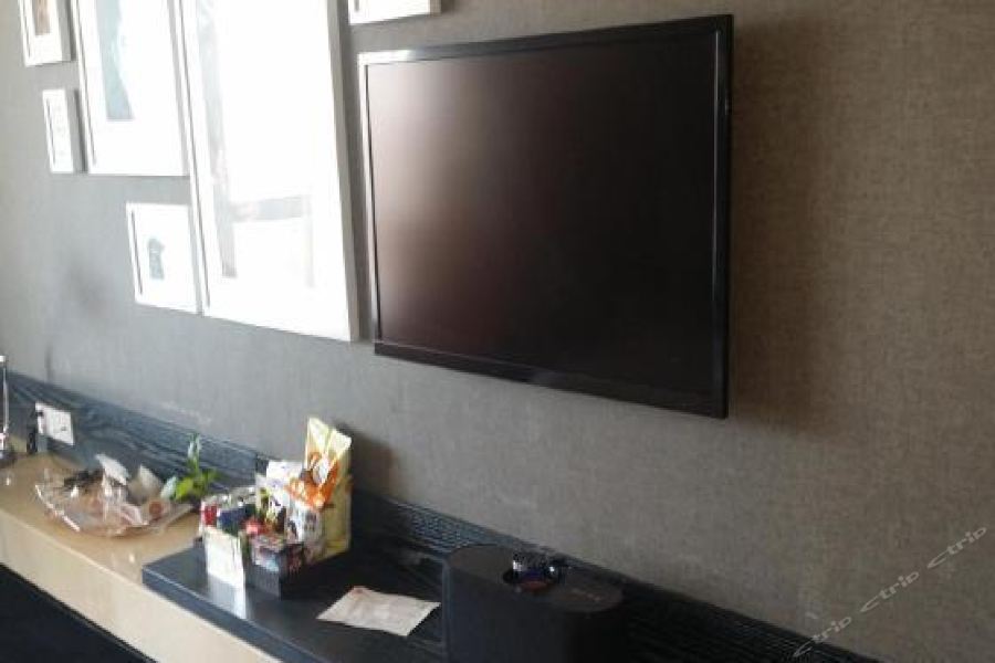 שניאנג Holz Hotel מראה חיצוני תמונה