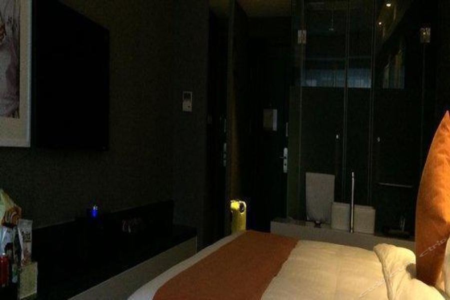 שניאנג Holz Hotel מראה חיצוני תמונה