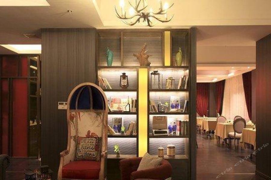 שניאנג Holz Hotel מראה חיצוני תמונה